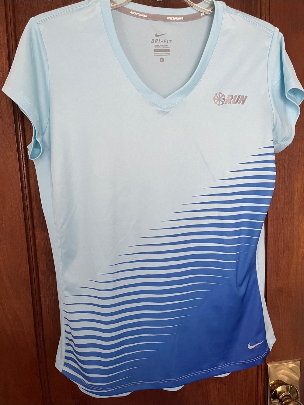 Nike Women’s Light Blue to Blue Gradient Dri-FIT Run Tee